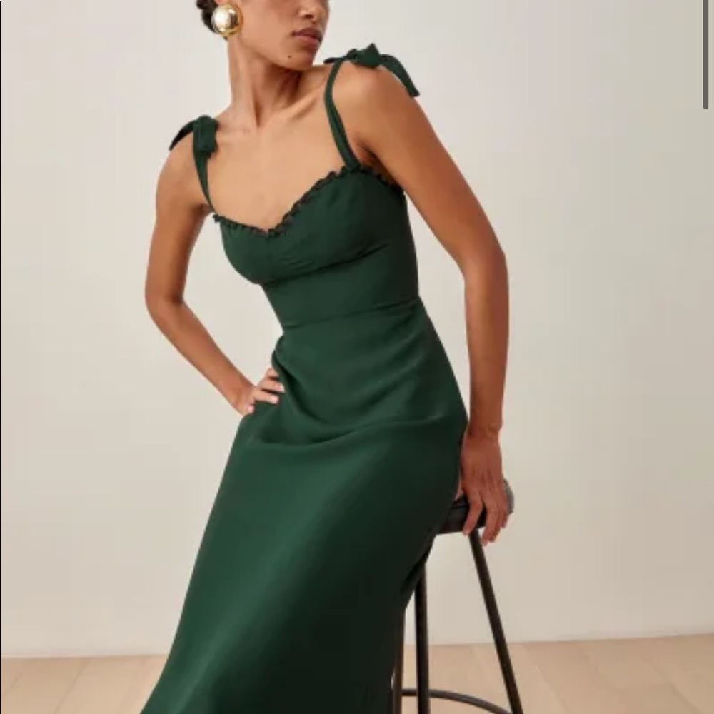 NWT Reformation Petites Jasen Dress Color: Forest